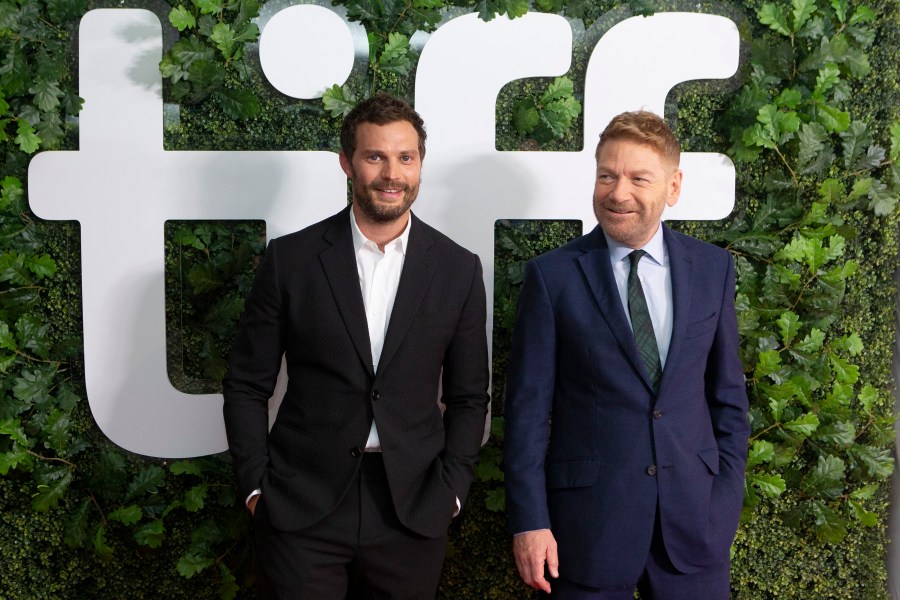 Kenneth Branagh:Jamie Dornan