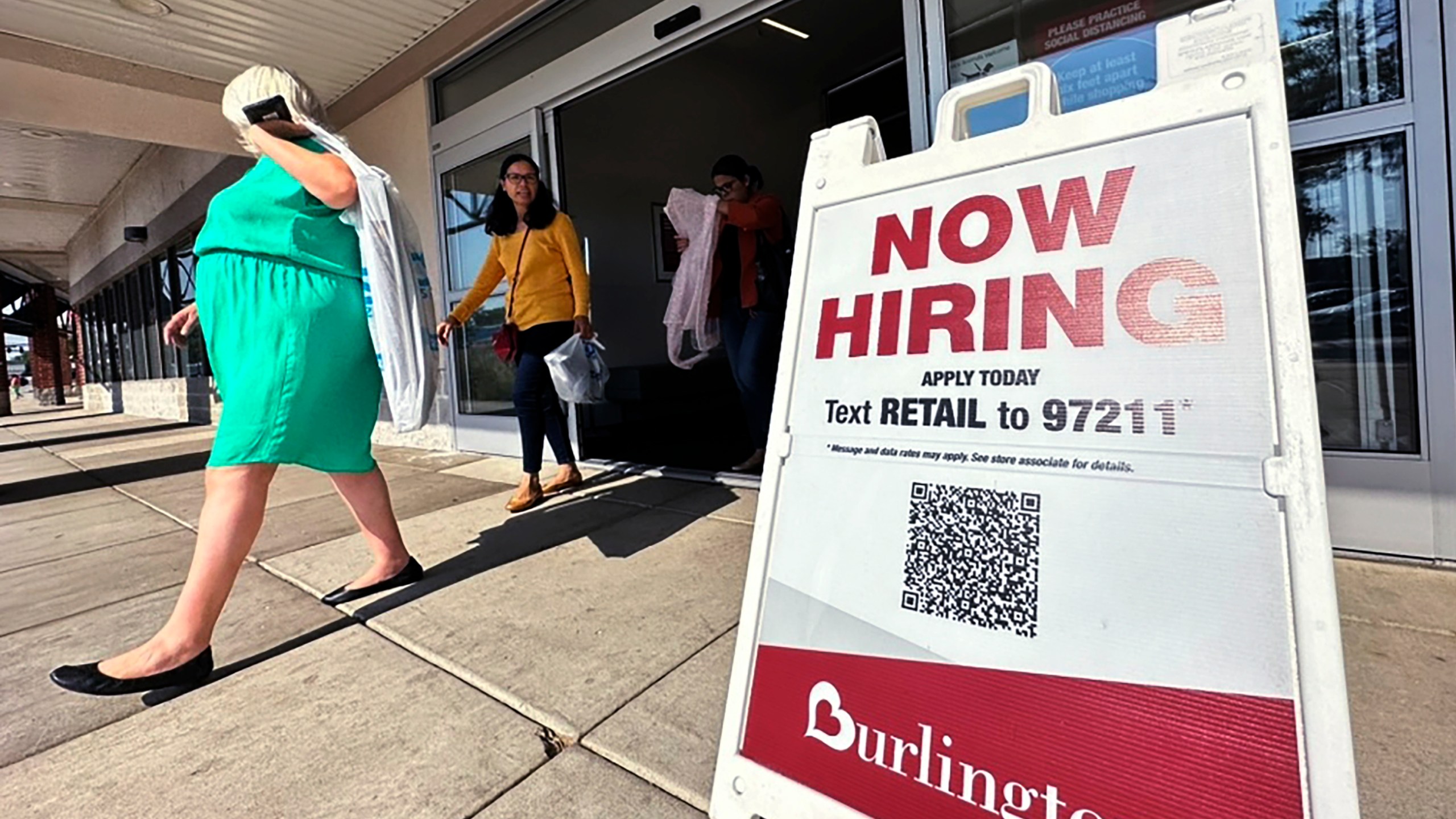 A hiring sign is displayed at a retail store in Vernon Hills, Ill., Thursday, Aug. 31, 2023. On Thursday, the Labor Department reports on the number of people who applied for unemployment benefits last week. (AP Photo/Nam Y. Huh)