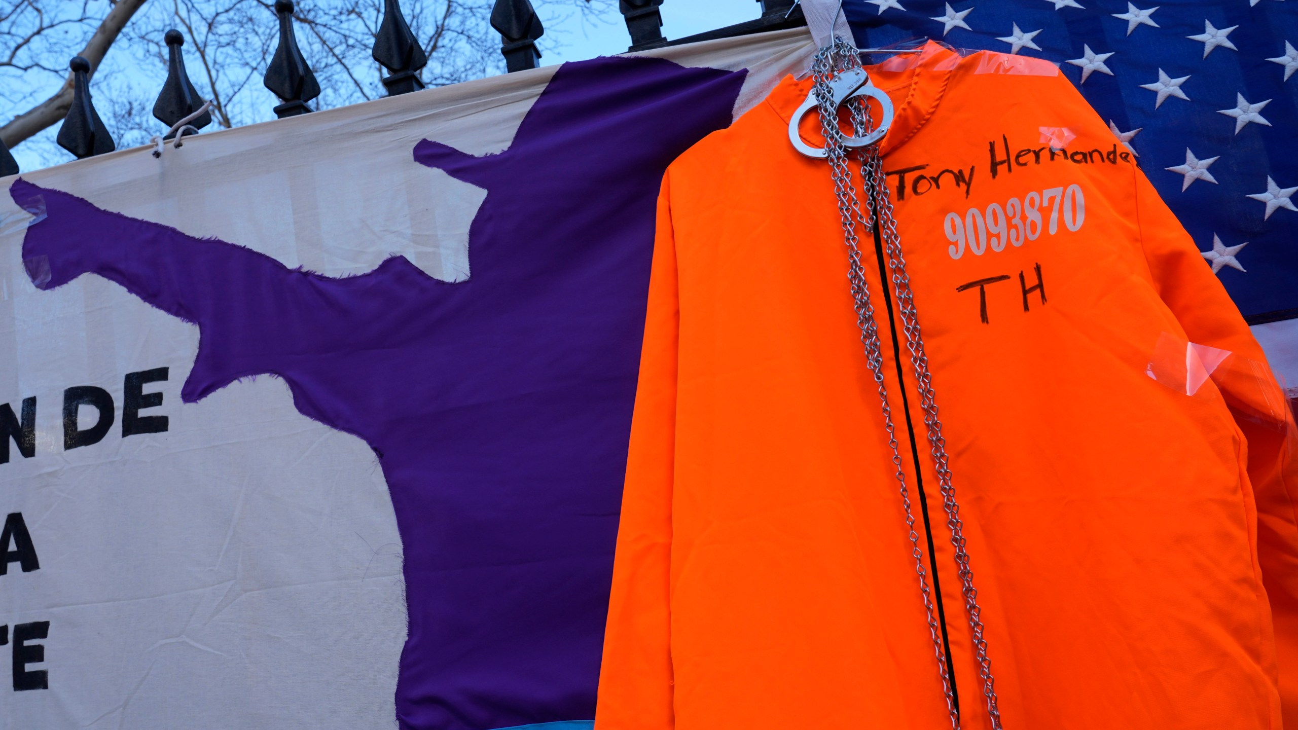 A prison uniform and shackles representing Juan Antonio "Tony" Hernandez, the brother of former Honduran President Juan Orlando Hernandez is seen outside Federal court, Friday, March 8, 2024, in New York. Hernandez has been convicted in New York of conspiring with drug traffickers, his military and police to enable tons of cocaine to reach the United States. (AP Photo/Mary Altaffer)