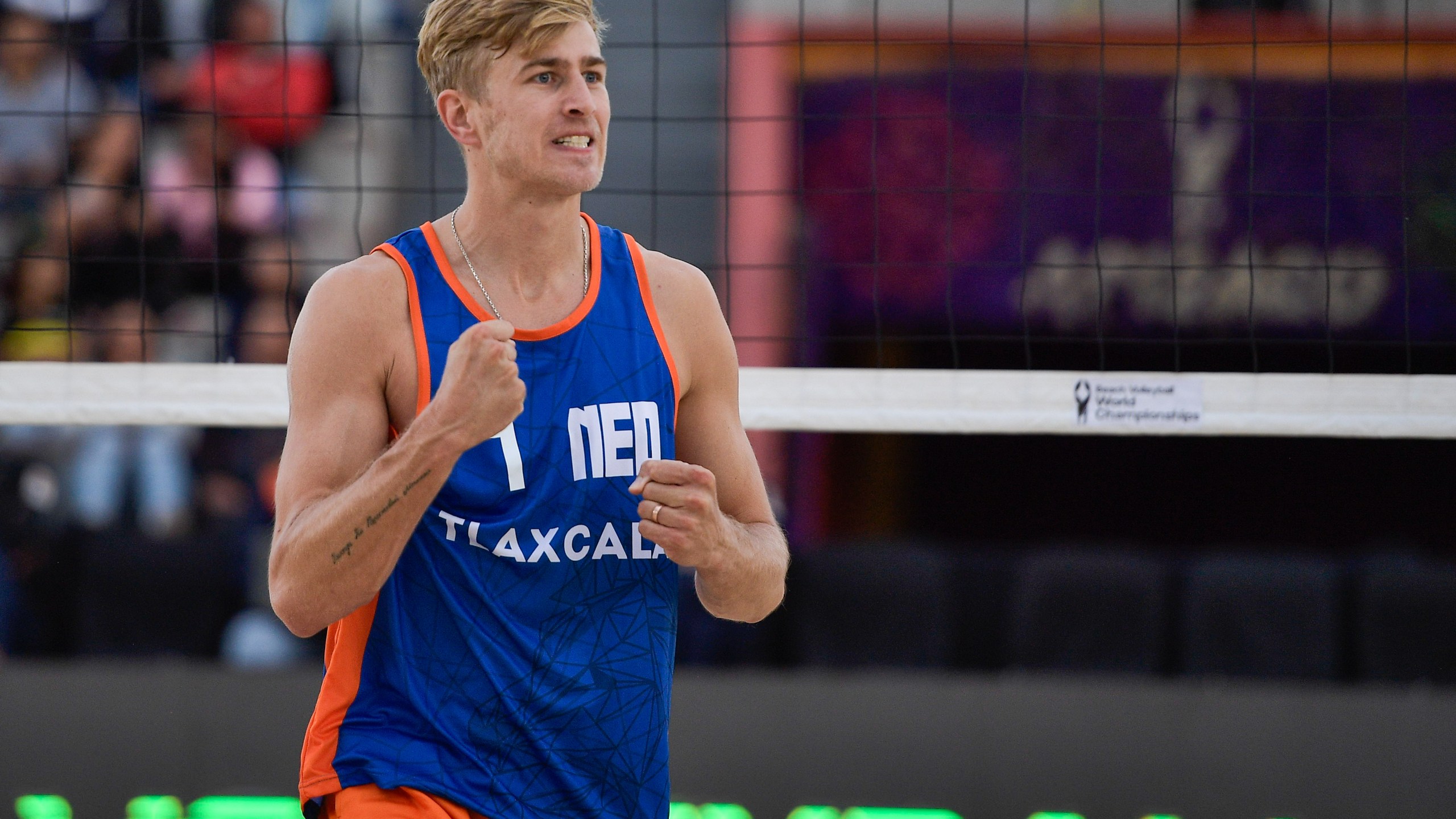 A picture of volleyball player Steven van de Velde of the Netherlands.