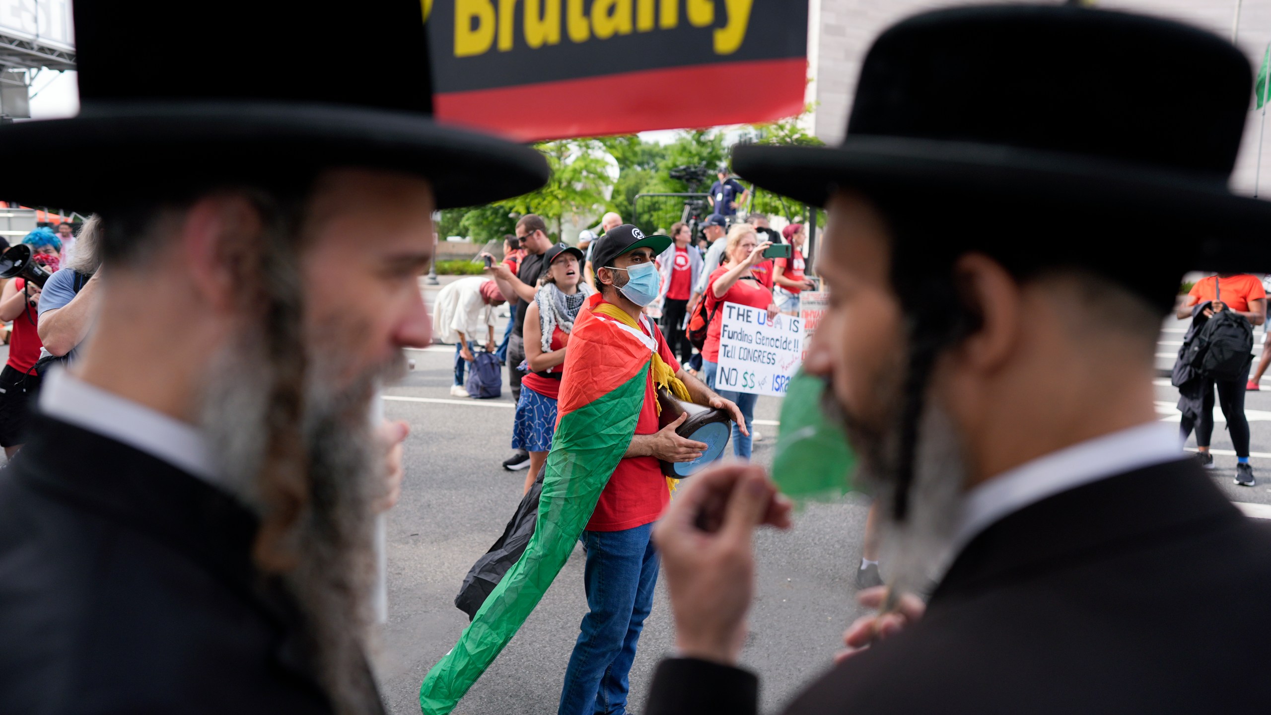 Hasidic Jews and others protest Israeli Prime Minister Benjamin Netanyahu's polices, near the U.S. Capitol ahead of a scheduled visit by Netanyahu, Wednesday, July 24, 2024, in Washington. (AP Photo/Mike Stewart)