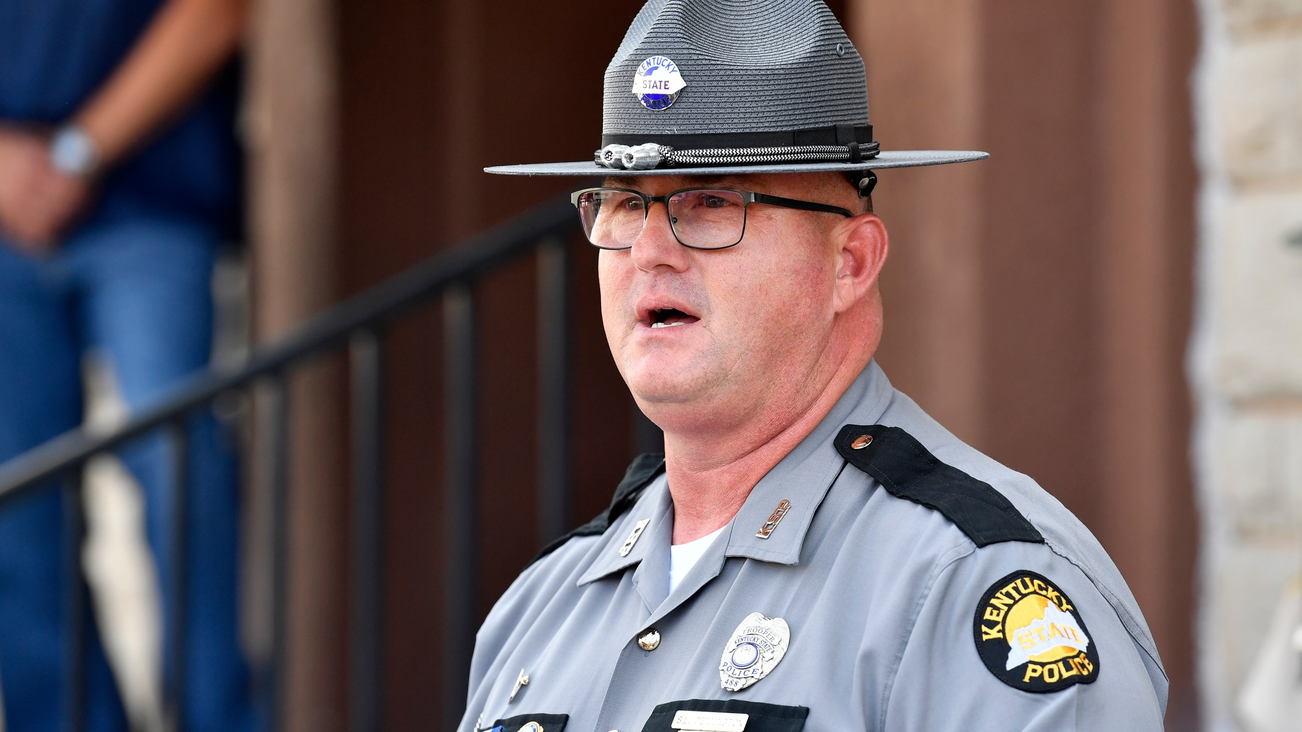 Kentucky State Police Public Information Officer Master Seargeant Scottie Pennington addresses the media to give an update on the efforts to find the suspect in the shooting at I-75 at the Livingston Ky. exit at the Laurel County Sheriff's Office in London, Ky., Monday, Sept. 9, 2024. (AP Photo/Timothy D. Easley)