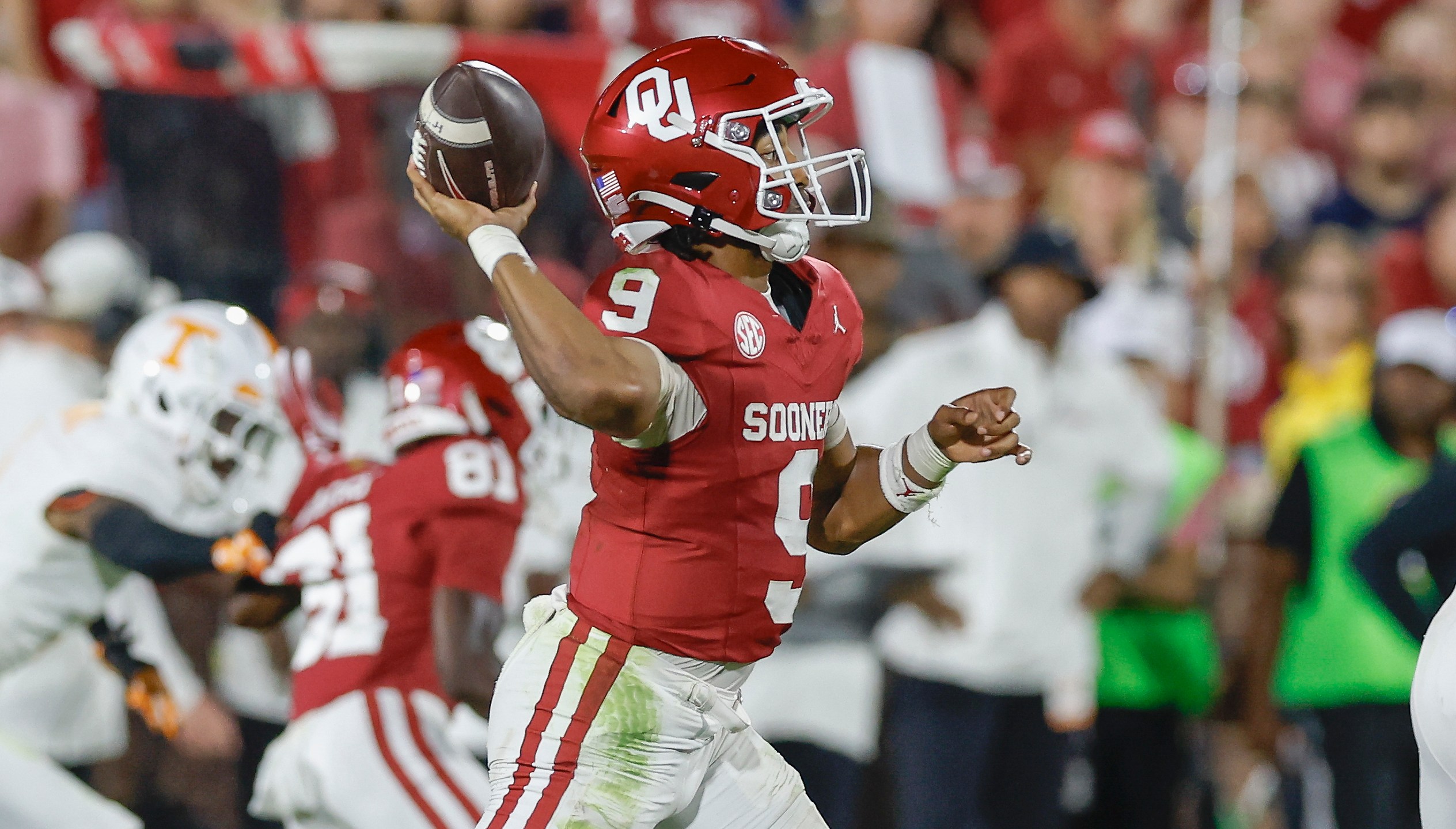 Oklahoma quarterback Michael Hawkins Jr. (9) passes against Tennessee during the second quarter of an NCAA college football game Saturday, Sept. 21, 2024, in Norman, Okla. (AP Photo/Alonzo Adams)