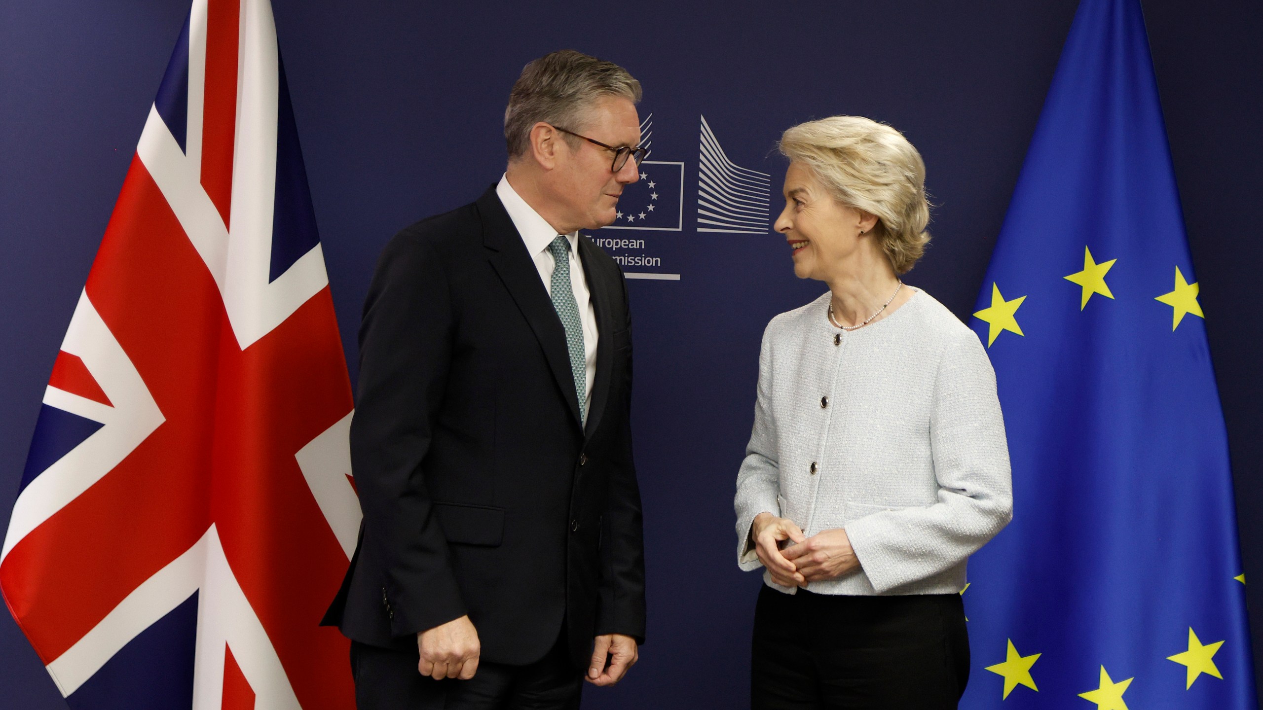 Britain's Prime Minister Keir Starmer meets European Commission President Ursula von der Leyen in Brussels, Wednesday, Oct. 2, 2024.(AP Photo/Omar Havana)