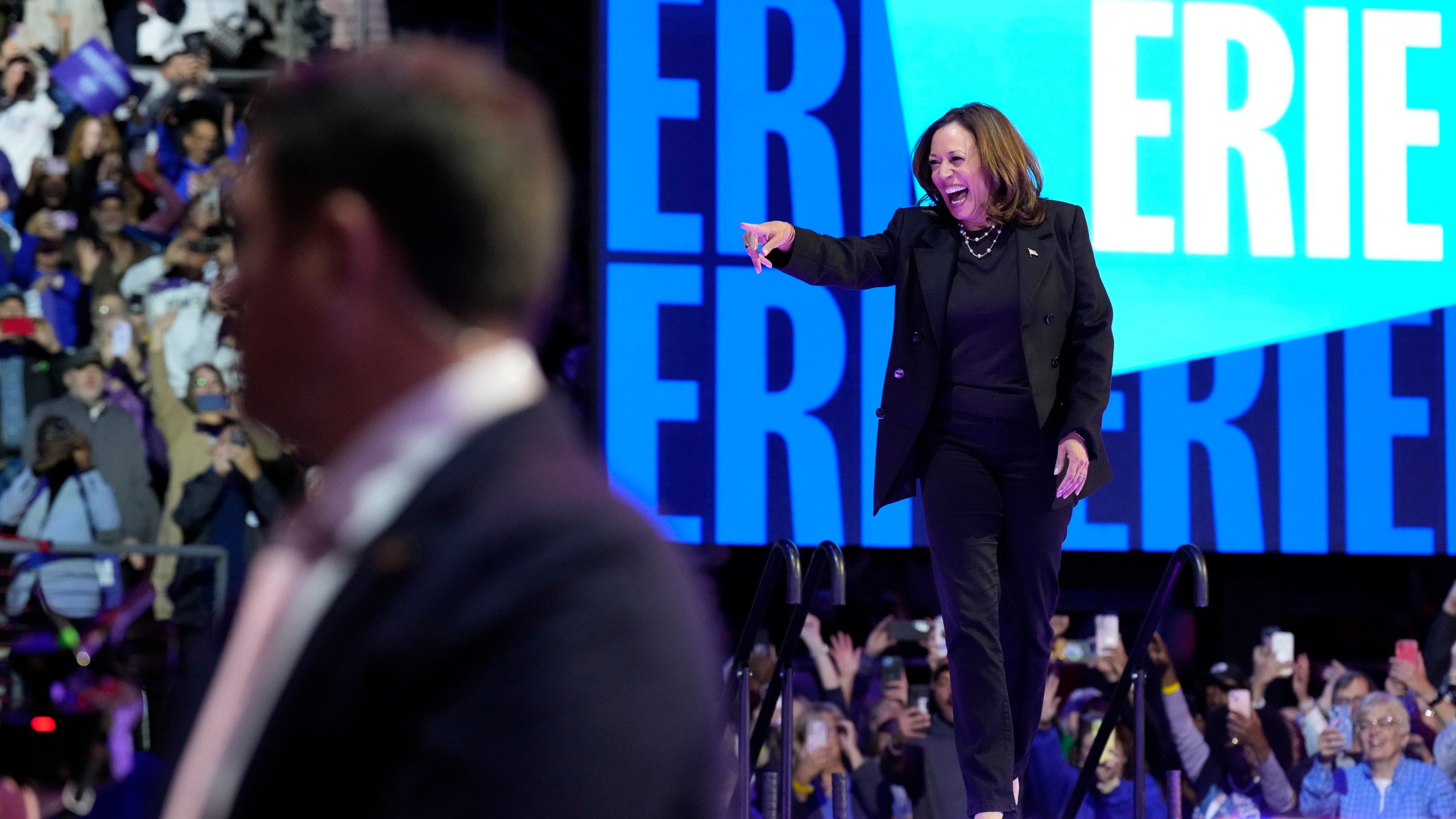 Democratic presidential nominee Vice President Kamala Harris arrives to speak during a campaign rally at Erie Insurance Arena, in Erie, Pa., Monday, Oct. 14, 2024. (AP Photo/Jacquelyn Martin)