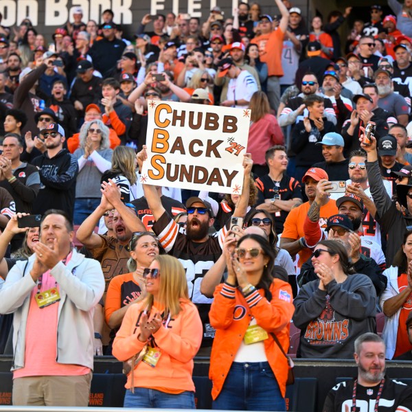 Fans cheer for Cleveland Browns running back Nick Chubb before an NFL football game against the Cincinnati Bengals, Sunday, Oct. 20, 2024, in Cleveland. (AP Photo/David Richard)