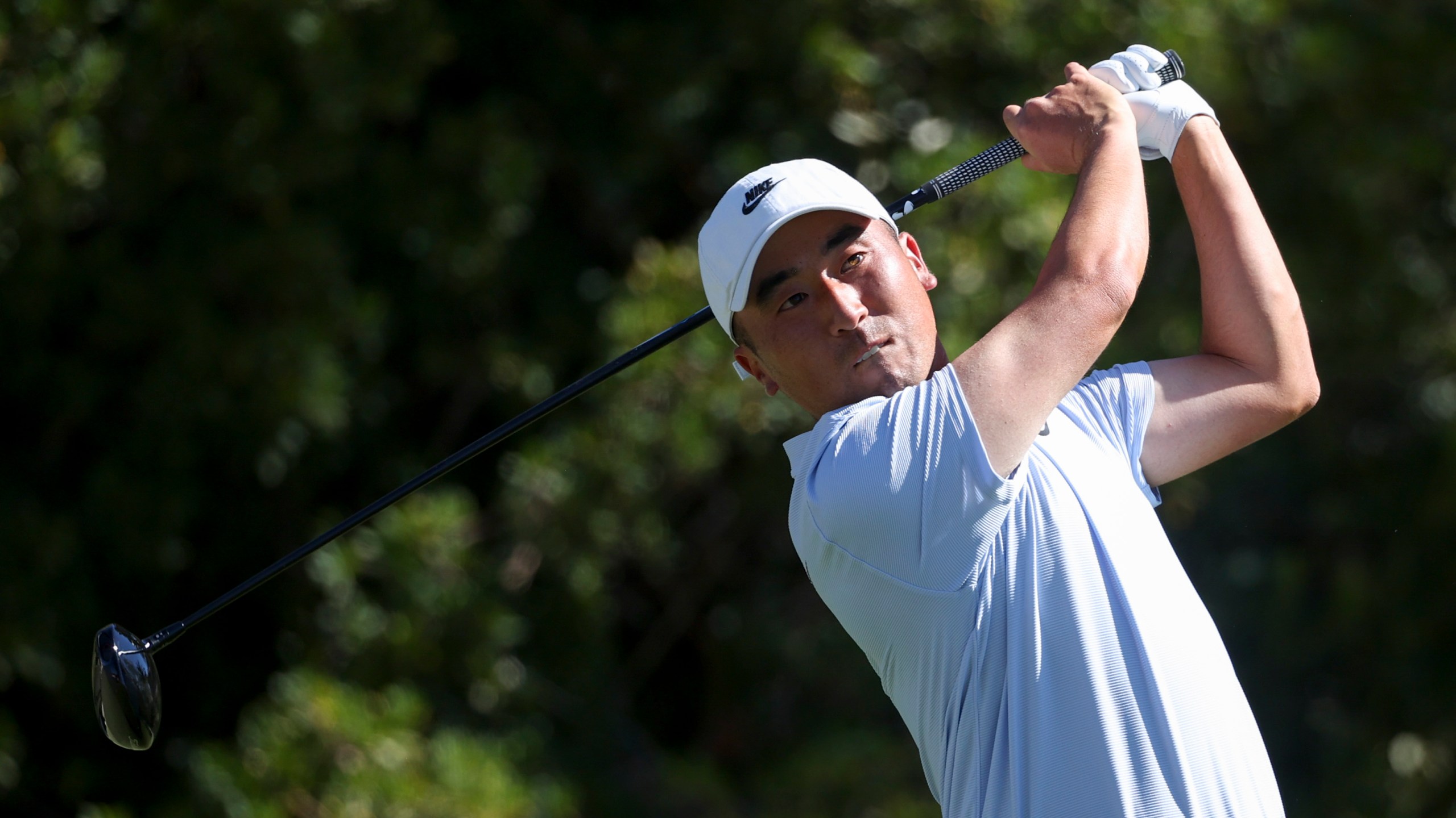 Doug Ghim hits off the tee on the third hole during the final round of the Shriners Children's Open golf tournament, Sunday, Oct. 20, 2024, in Las Vegas. (AP Photo/Ian Maule)