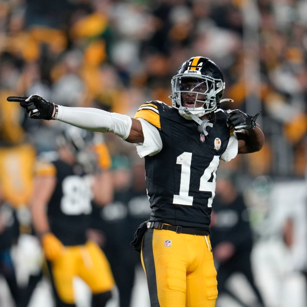 Pittsburgh Steelers wide receiver George Pickens (14) celebrates a first down catch in the second half of an NFL football game against the New York Jets in Pittsburgh, Sunday, Oct. 20, 2024. (AP Photo/Gene J. Puskar)