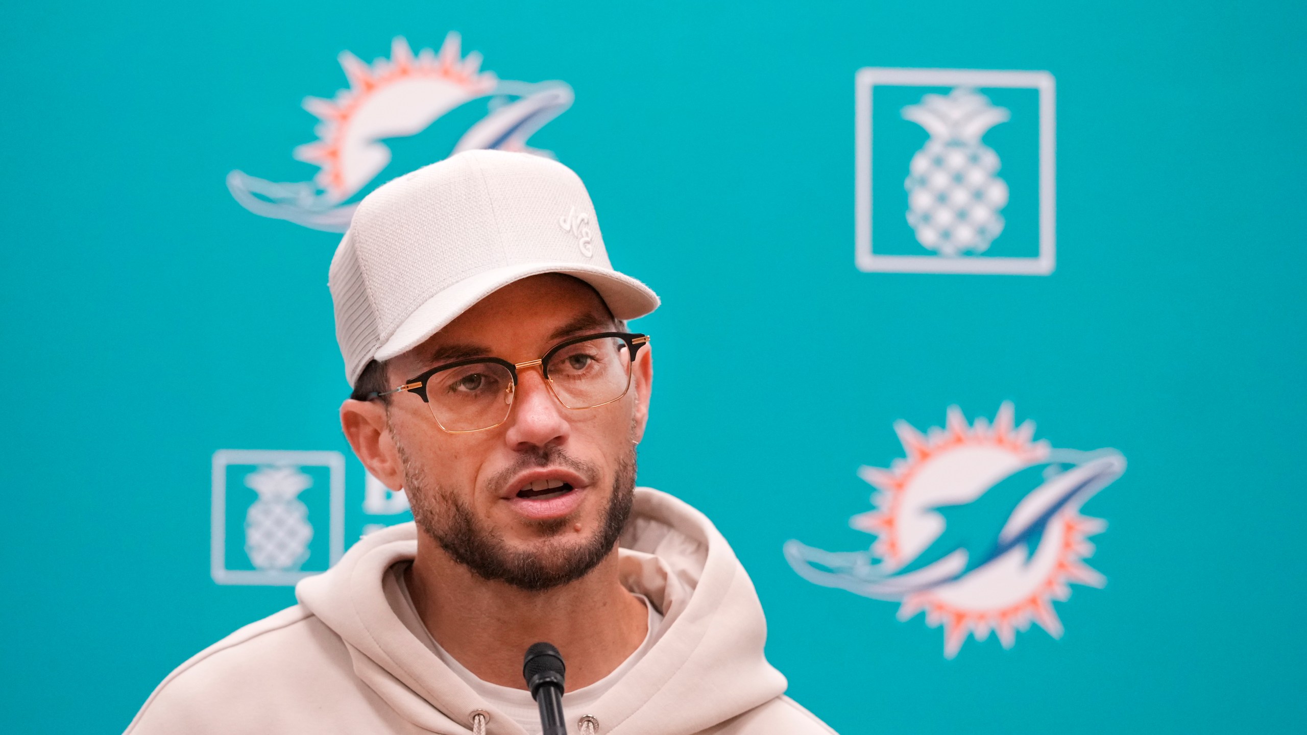 Miami Dolphins head coach Mike McDaniel speaks during a news conference, Monday, Oct. 21, 2024, at the Dolphins training facility in Miami Gardens, Fla. (AP Photo/Wilfredo Lee)