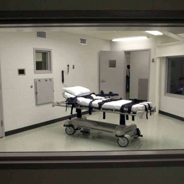 FILE- Alabama's lethal injection chamber at the Holman Correctional Facility in Atmore, Ala., is pictured, Oct. 7, 2002. (AP Photo/Dave Martin, File)