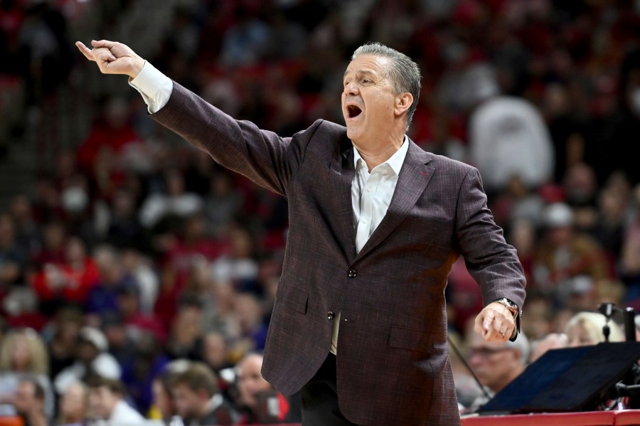 Arkansas coach John Calipari talks to his team from the sideline against Lipscomb during the second half of an NCAA college basketball game Wednesday, Nov. 6, 2024, in Fayetteville, Ark. (AP Photo/Michael Woods)