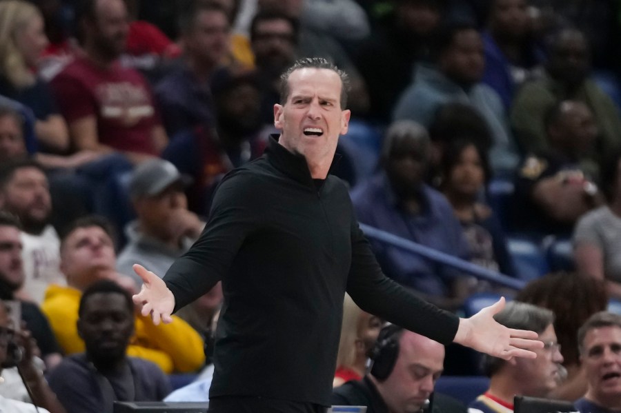 New Orleans Pelicans head coach Willie Green reacts to a call in the first half of an NBA basketball game against the New Orleans Pelicans in New Orleans, Wednesday, Nov. 6, 2024. (AP Photo/Gerald Herbert)