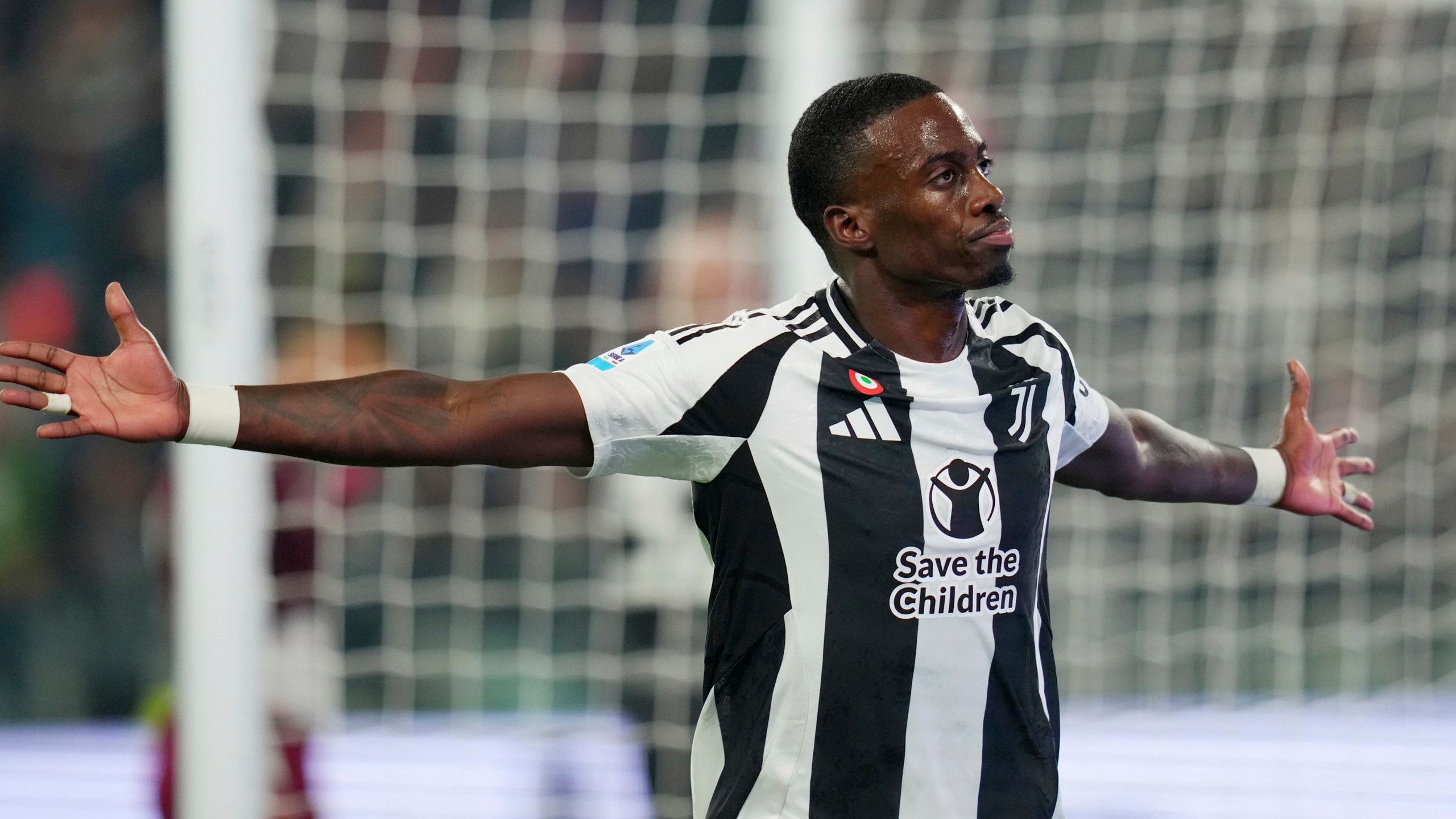 Juventus' Timothy Weah celebrates after scoring their side's first goal of the game during the Serie A soccer match between Juventus and Torino at Allianz Stadium in Turin, Italy, Saturday, Nov. 9 , 2024. (Spada/LaPresse via AP)