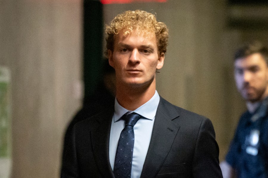 Daniel Penny arrives at the court after break in New York, Tuesday, Nov. 12, 2024. (AP Photo/Yuki Iwamura)