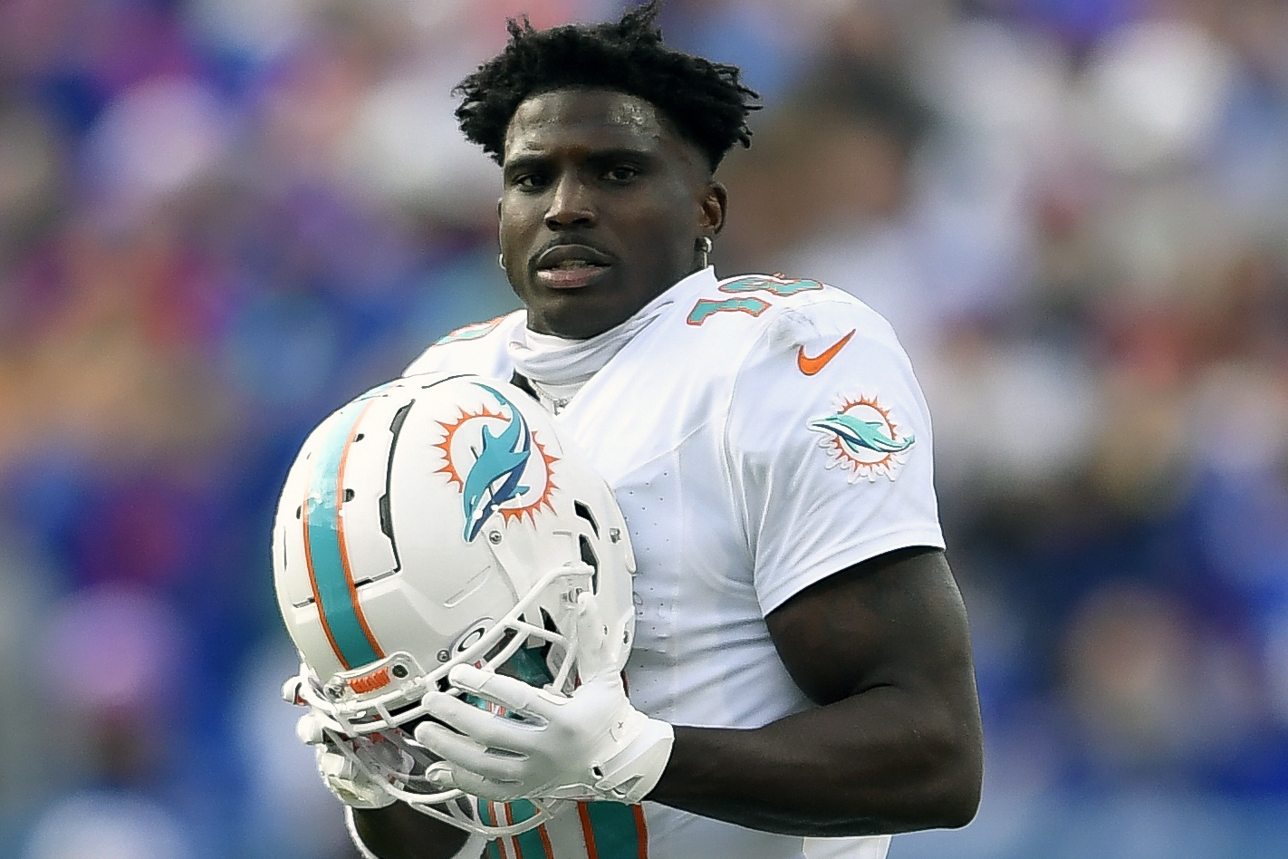 FILE - Miami Dolphins wide receiver Tyreek Hill (10) walks on the field during the second half of an NFL football game against the Buffalo Bills in Orchard Park, N.Y., Sunday, Nov. 3, 2024. (AP Photo/Adrian Kraus, File)