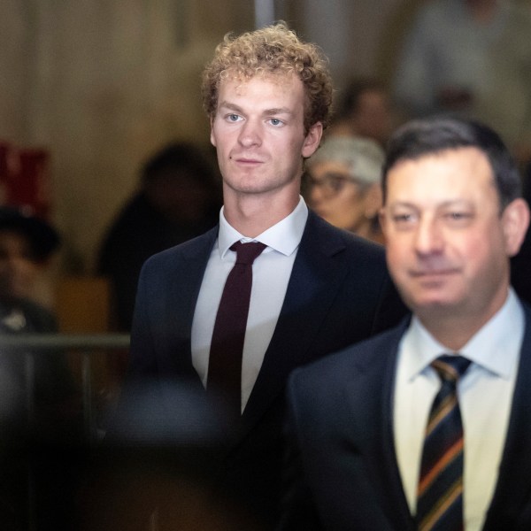 Daniel Penny arrives at the courtroom from a break in New York, Tuesday, Dec. 3, 2024. (AP Photo/Yuki Iwamura)