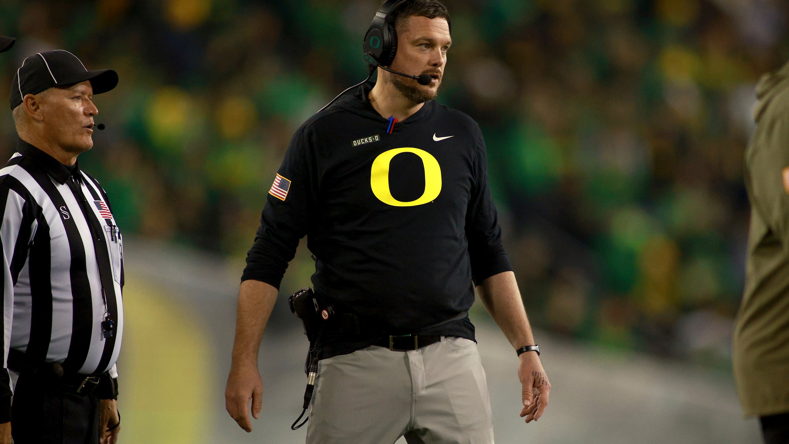 Oregon head coach Dan Lanning reacts to a call during an NCAA college football game, Saturday, Nov. 9, 2024, in Eugene, Ore. (AP Photo/Lydia Ely)