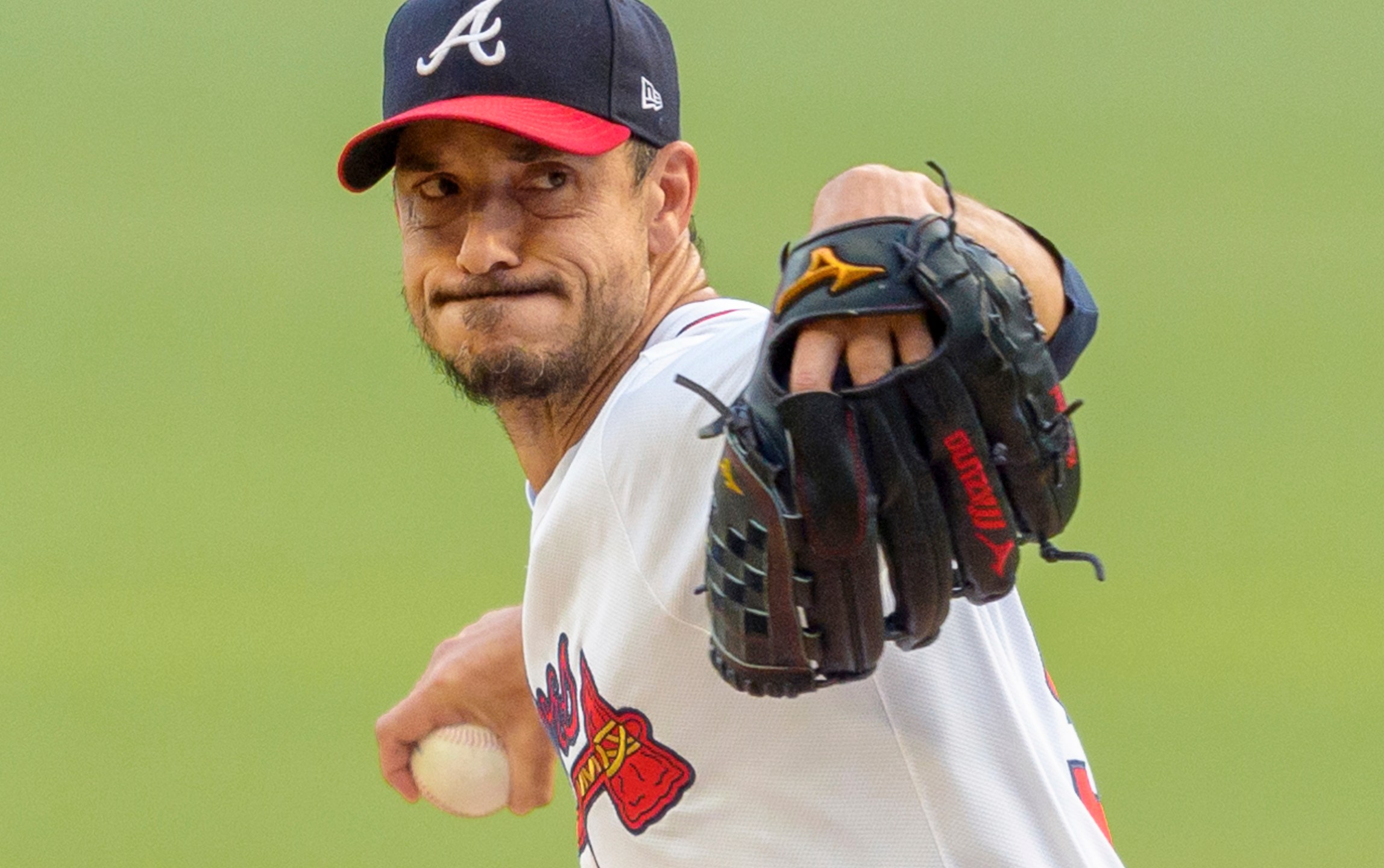 FILE - Atlanta Braves pitcher Charlie Morton throws in the first inning of a make-up baseball game against the Cincinnati Reds, Monday, Sept. 9, 2024, in Atlanta. (AP Photo/Jason Allen, File)