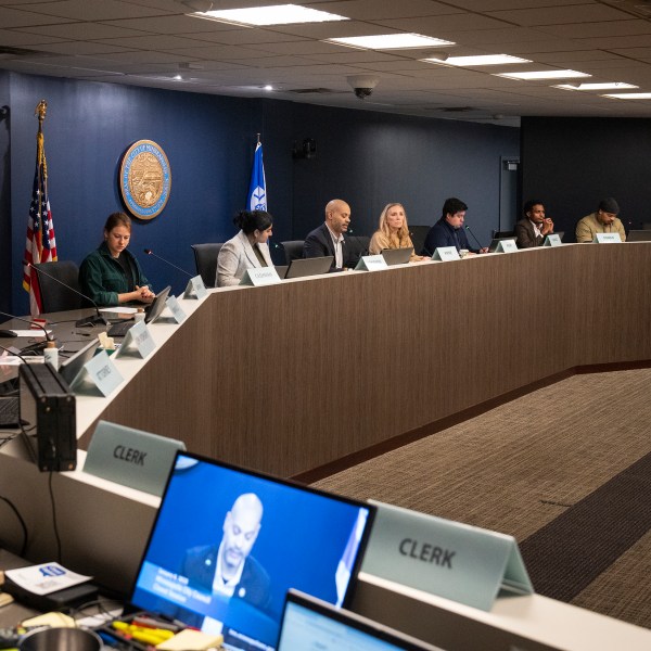 The Minneapolis City Council votes to go into closed session immediately after gaveling into session to go over a federal consent decree mandating reforms to the police department in Minneapolis, Monday, Jan. 6, 2025. (Leila Navidi/Star Tribune via AP)