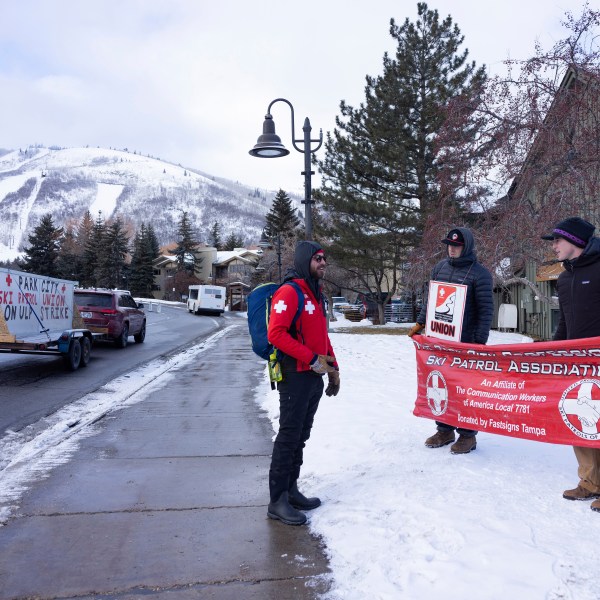 Park City Ski Patrol strike as they demand livable wages in Park City, Utah Jan 7. 2025, (AP Photo/Melissa Majchrzak)