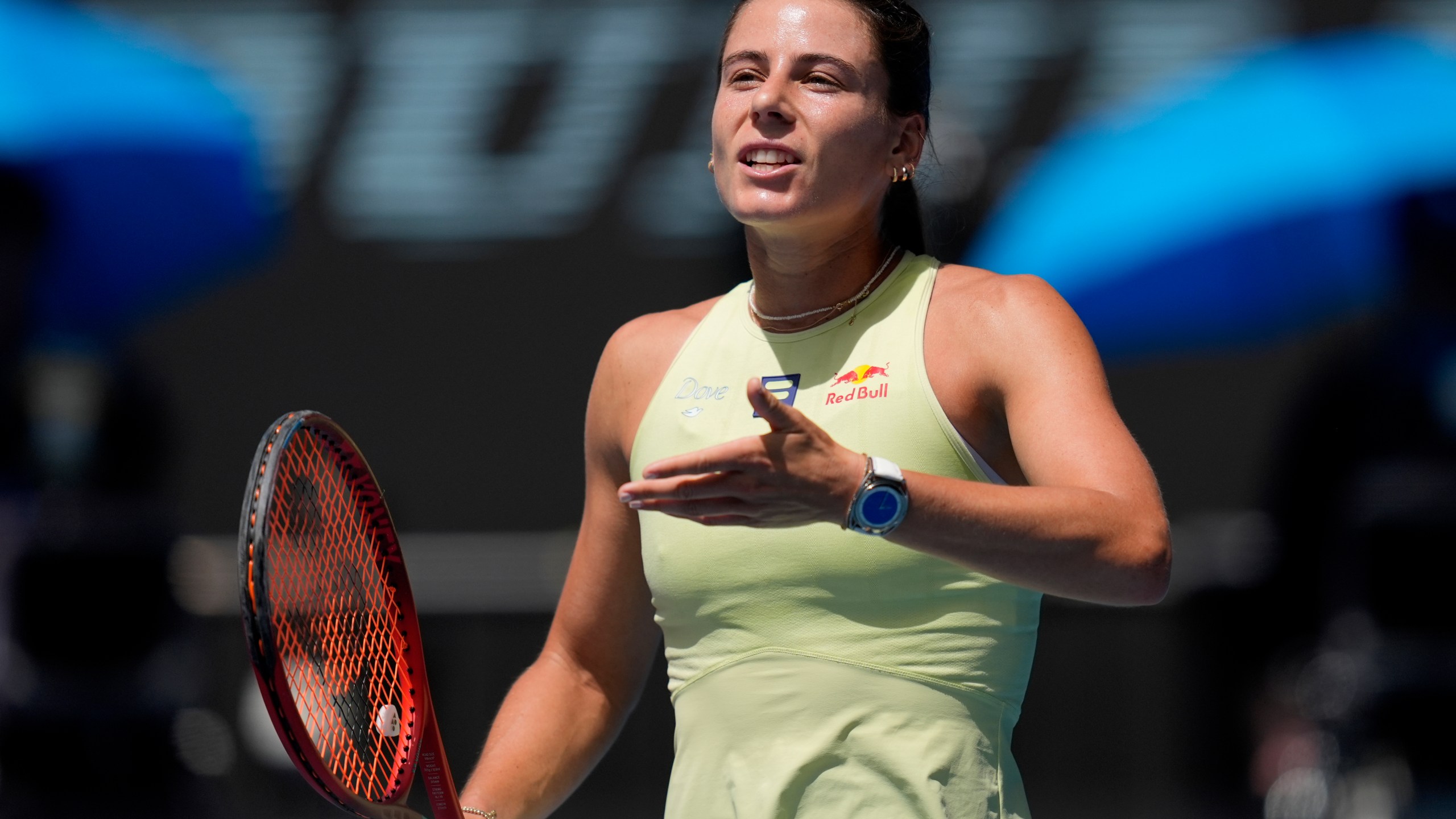 Emma Navarro of the U.S. reacts during her quarterfinal against Iga Swiatek of Poland at the Australian Open tennis championship in Melbourne, Australia, Wednesday, Jan. 22, 2025. (AP Photo/Asanka Brendon Ratnayake)